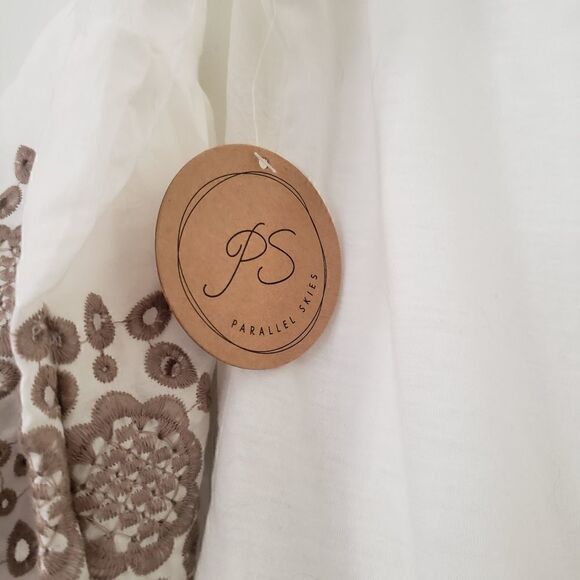 NWT Parallel Skies embroidered peasant top S - Picture 5 of 6